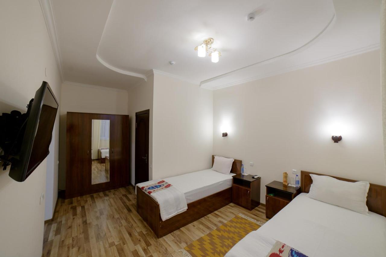 Caravan Hotel Khiva Esterno foto