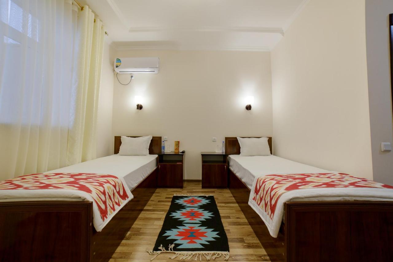 Caravan Hotel Khiva Esterno foto