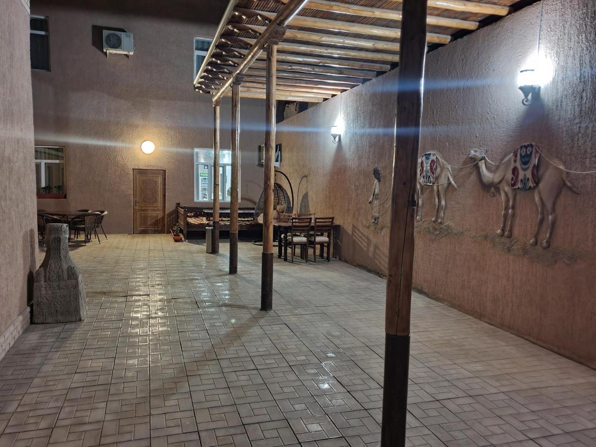 Caravan Hotel Khiva Esterno foto