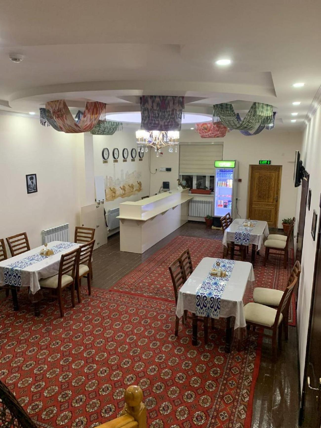 Caravan Hotel Khiva Esterno foto